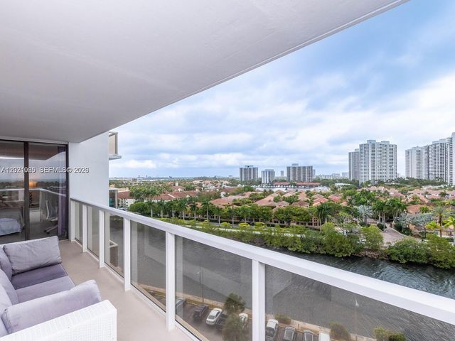 3701 N Country Club Dr 1002, Aventura, FL 33180