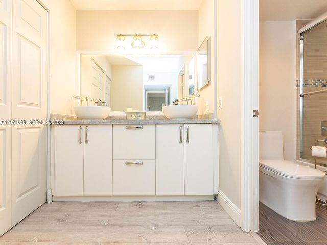 3701 N Country Club Dr 1002, Aventura, FL 33180