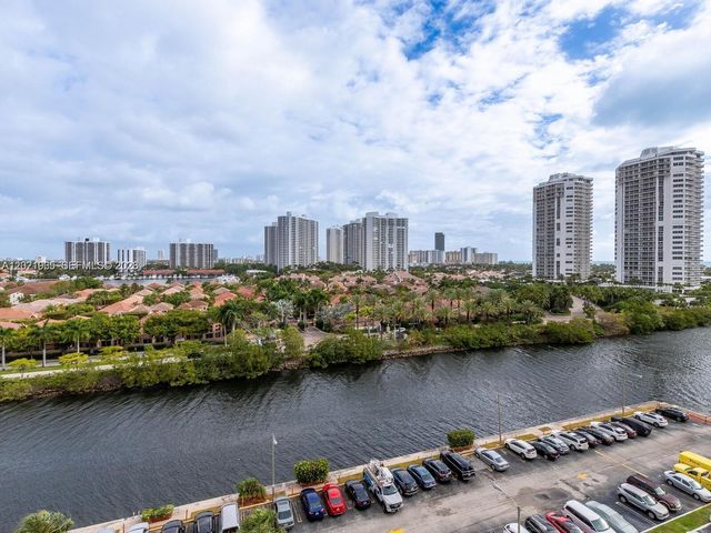3701 N Country Club Dr 1002, Aventura, FL 33180