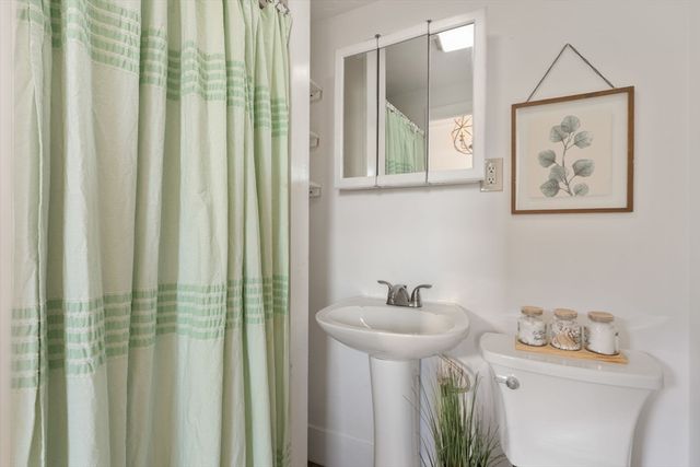 928 Dorchester Ave 9, Boston, MA 02125