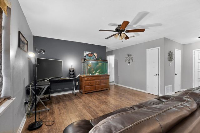 151 Northtown Drive, Wills Point, TX 75169