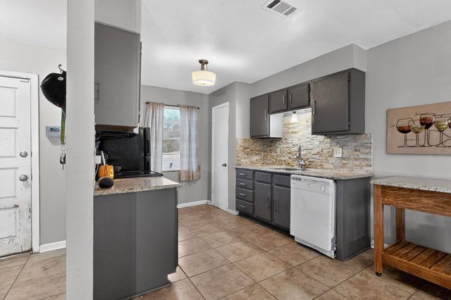 151 Northtown Drive, Wills Point, TX 75169