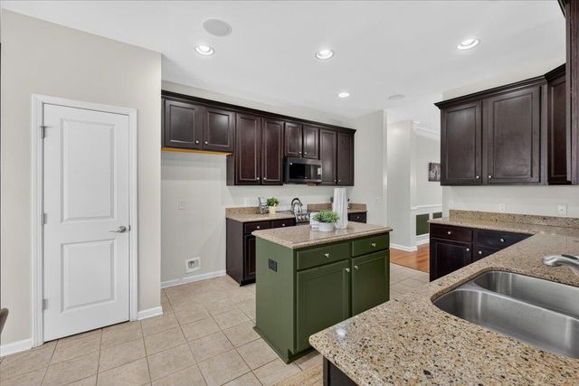 217 Palmetto Village Circle, Moncks Corner, SC 29461