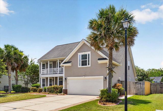 217 Palmetto Village Circle, Moncks Corner, SC 29461