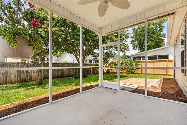 217 Palmetto Village Circle, Moncks Corner, SC 29461