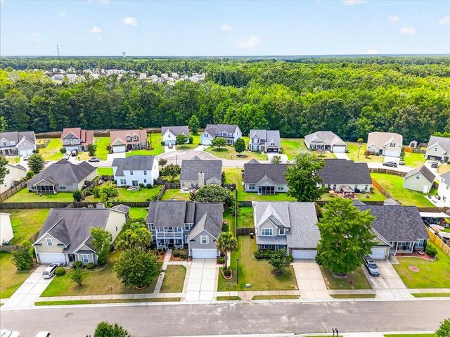 217 Palmetto Village Circle, Moncks Corner, SC 29461