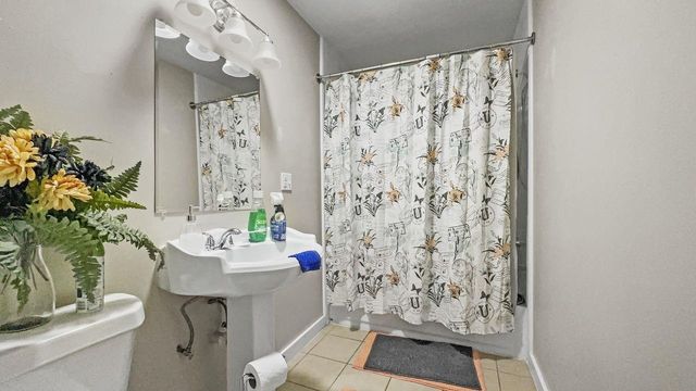 300 Cedar Bend, Crockett, TX 75835