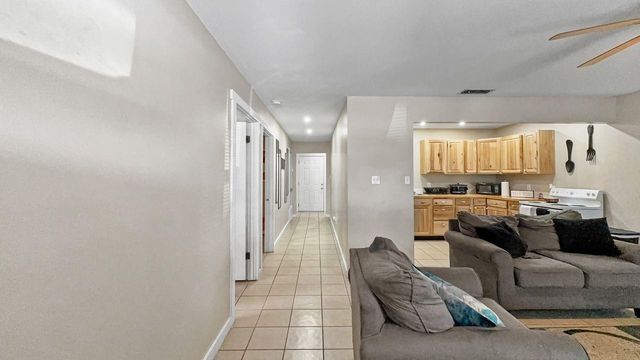 300 Cedar Bend, Crockett, TX 75835