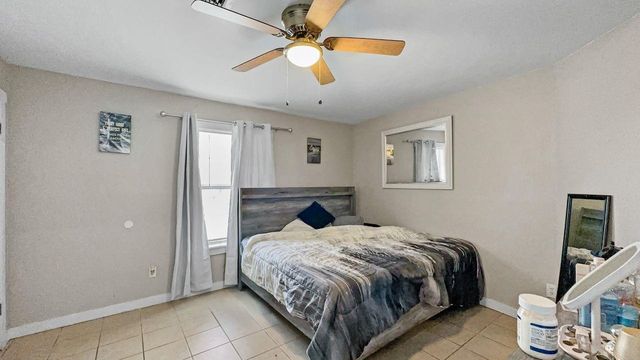 300 Cedar Bend, Crockett, TX 75835