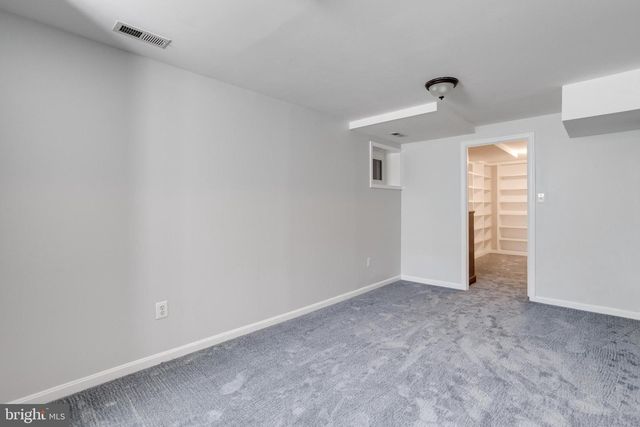 9009 LAKE BRADDOCK DR, Burke, VA 22015
