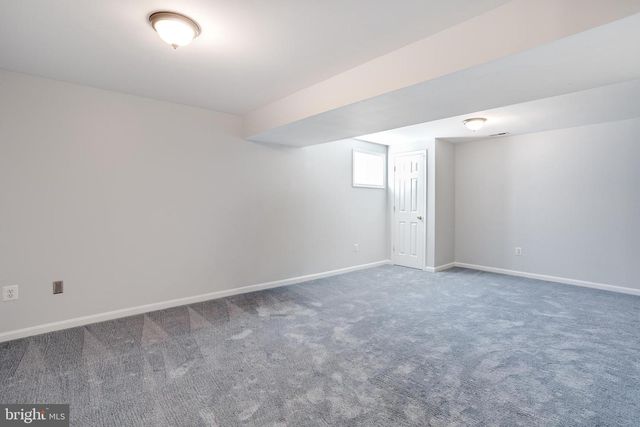 9009 LAKE BRADDOCK DR, Burke, VA 22015