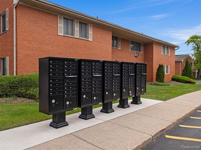 803 Plate Street 207, Rochester, MI 48307