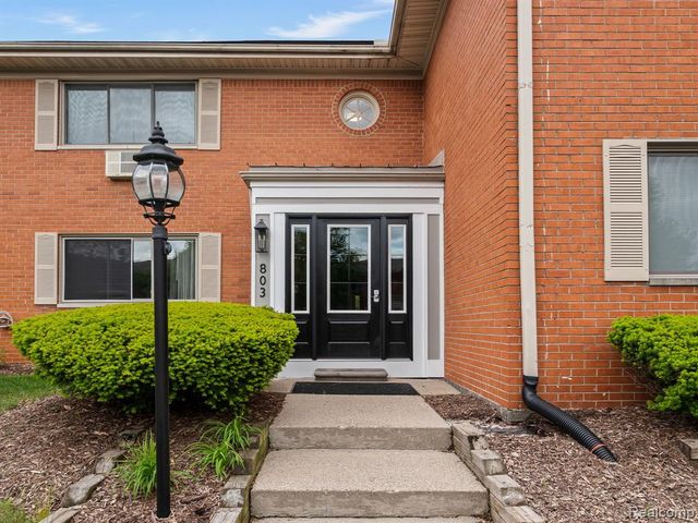 803 Plate Street 207, Rochester, MI 48307