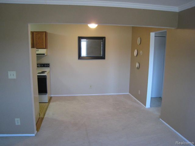 803 Plate Street 207, Rochester, MI 48307