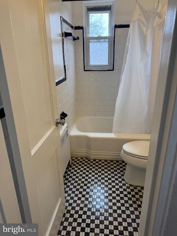 7801 LOCKNEY AVE, Takoma Park, MD 20912