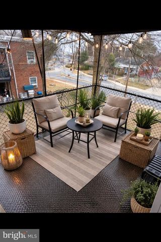 7801 LOCKNEY AVE, Takoma Park, MD 20912