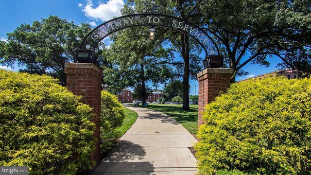 7801 LOCKNEY AVE, Takoma Park, MD 20912