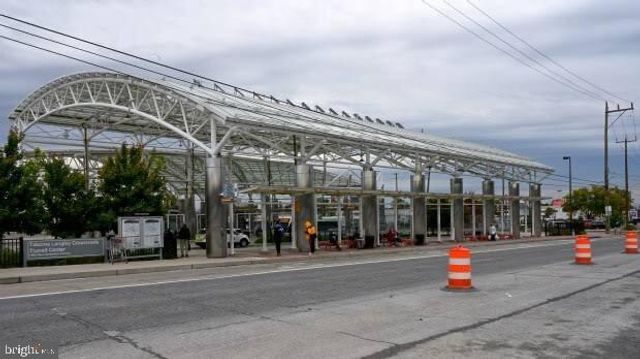 7801 LOCKNEY AVE, Takoma Park, MD 20912