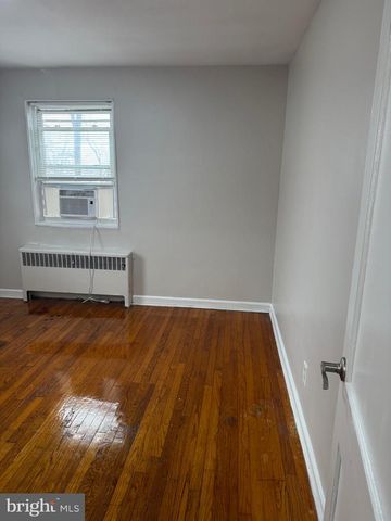 7801 LOCKNEY AVE, Takoma Park, MD 20912