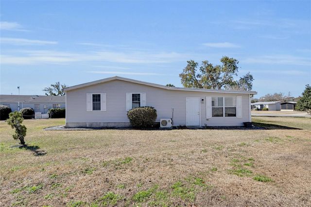 1625 PINEHURST DRIVE, Lady Lake, FL 32159