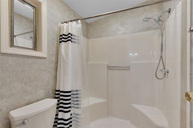 1625 PINEHURST DRIVE, Lady Lake, FL 32159