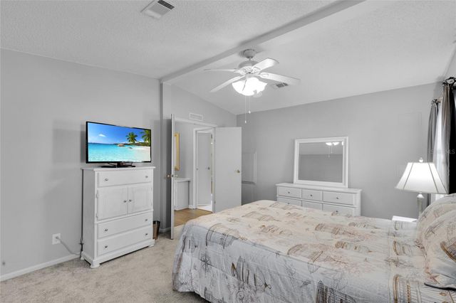 1625 PINEHURST DRIVE, Lady Lake, FL 32159