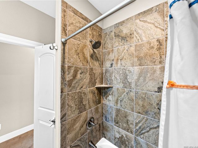 1025 Deep Water, Spring Branch, TX 78070