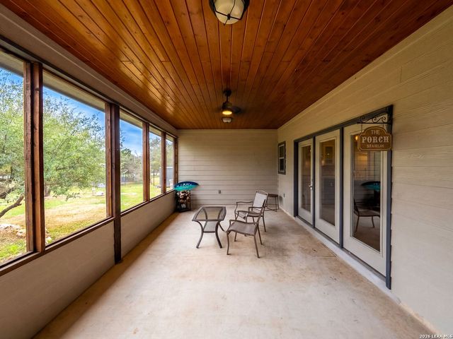 1025 Deep Water, Spring Branch, TX 78070