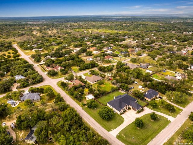1025 Deep Water, Spring Branch, TX 78070