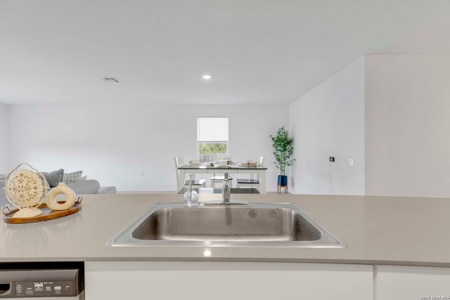 13643 TURNESA TER, San Antonio, TX 78221