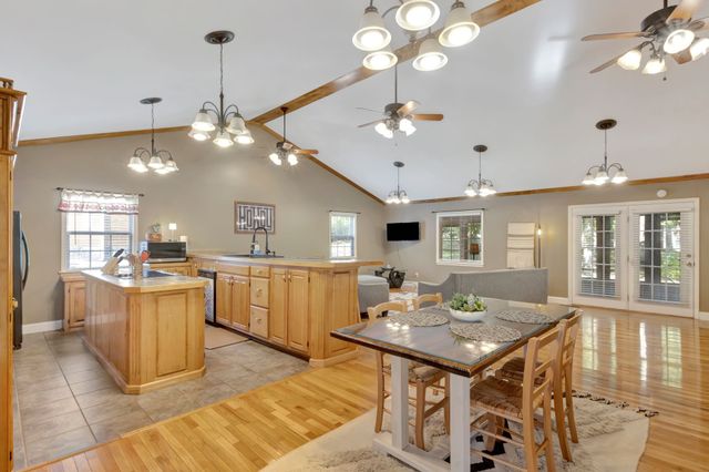 11845 US 41, Monteagle, TN 37356