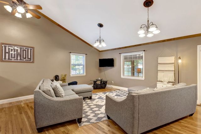 11845 US 41, Monteagle, TN 37356