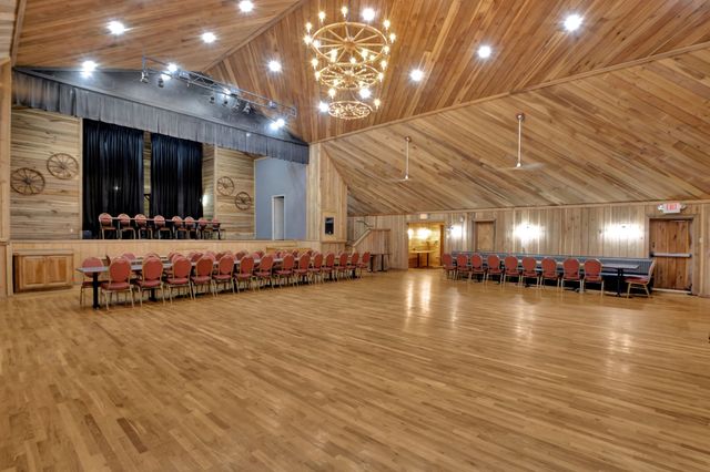 11845 US 41, Monteagle, TN 37356