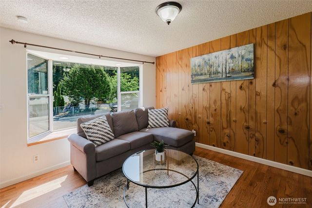 2406 Anderson Avenue, Port Orchard, WA 98366