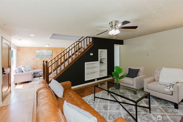 2406 Anderson Avenue, Port Orchard, WA 98366