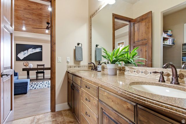 1815 PARAGON DR, St. George, UT 84790