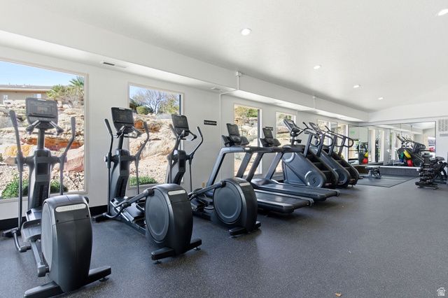 1815 PARAGON DR, St. George, UT 84790