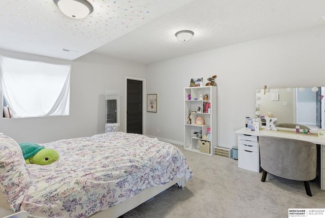 11355 S 190th Street, Gretna, NE 68028