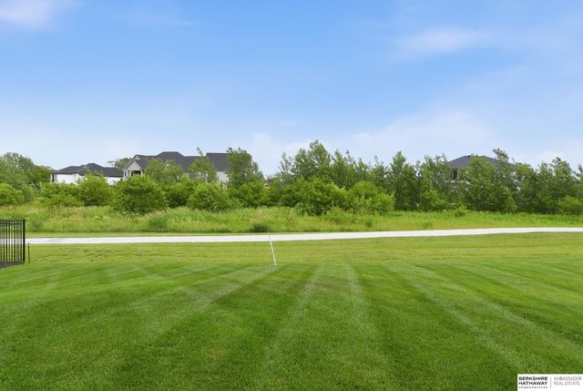 11355 S 190th Street, Gretna, NE 68028