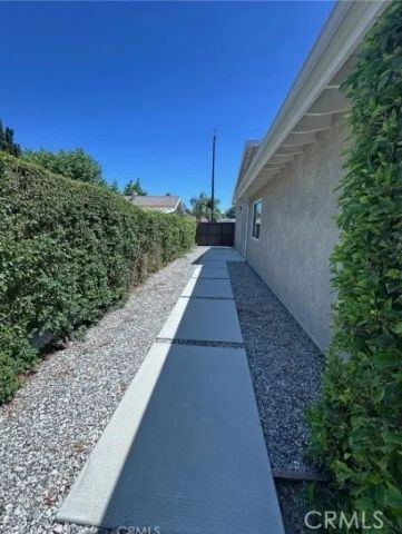 17223 Kingsbury Street, Granada Hills, CA 91344