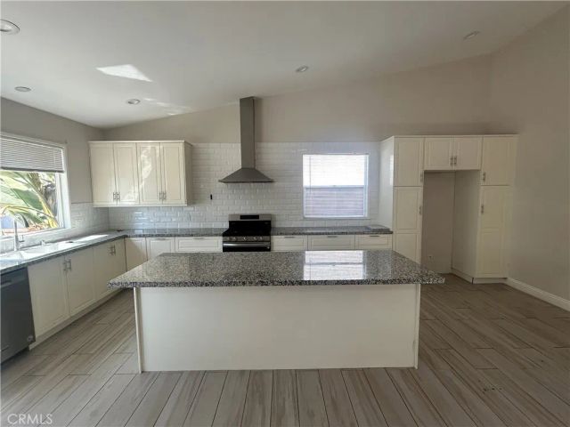 17223 Kingsbury Street, Granada Hills, CA 91344