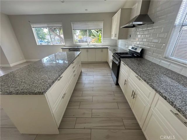17223 Kingsbury Street, Granada Hills, CA 91344