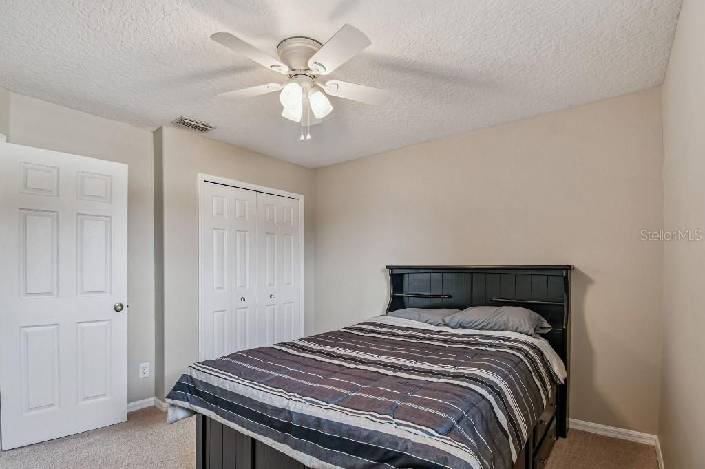 Image 32 of property listing at 14608 STONEBRIAR WAY, Orlando, FL 32826