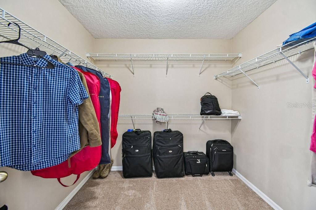 Image 39 of property listing at 14608 STONEBRIAR WAY, Orlando, FL 32826