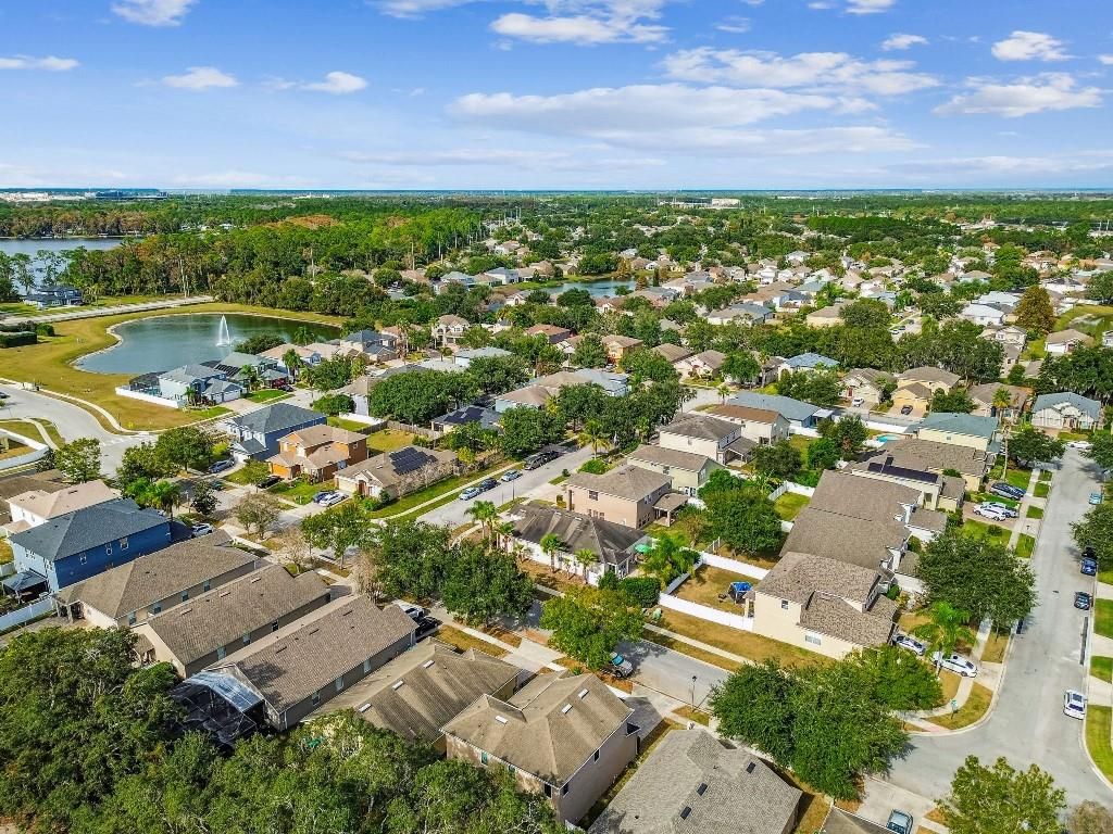 Image 49 of property listing at 14608 STONEBRIAR WAY, Orlando, FL 32826