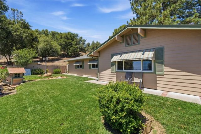5811 Illilouette Falls, Mariposa, CA 95338