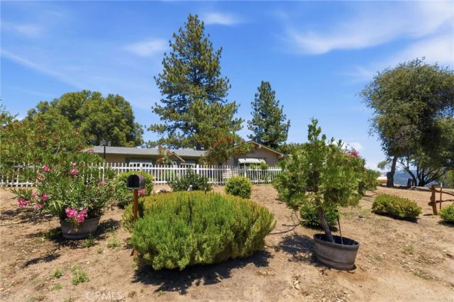 5811 Illilouette Falls, Mariposa, CA 95338