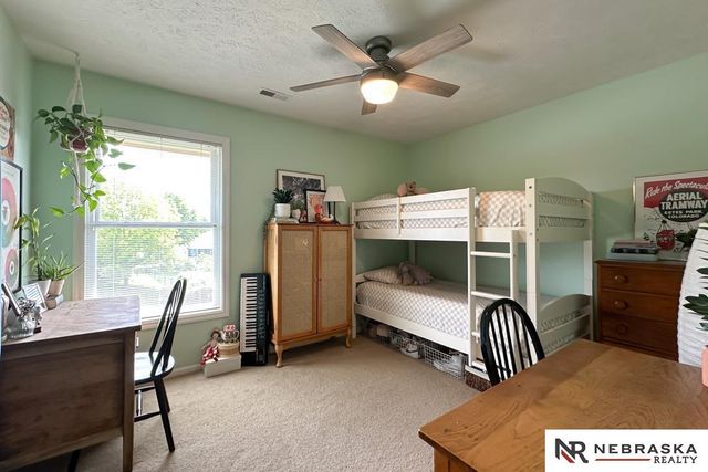 6739 S 164th Avenue, Omaha, NE 68135