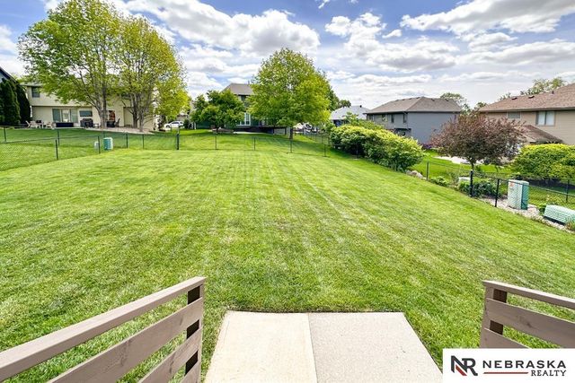 6739 S 164th Avenue, Omaha, NE 68135