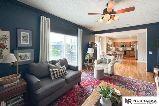 6739 S 164th Avenue, Omaha, NE 68135